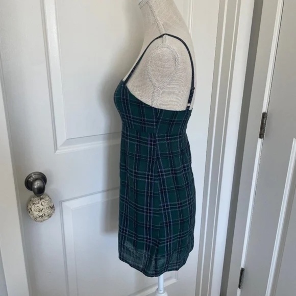 Urban Outfitters | UO Straight Green Plaid Mini Dress, Size 0 (XS) - Picture 9 of 13